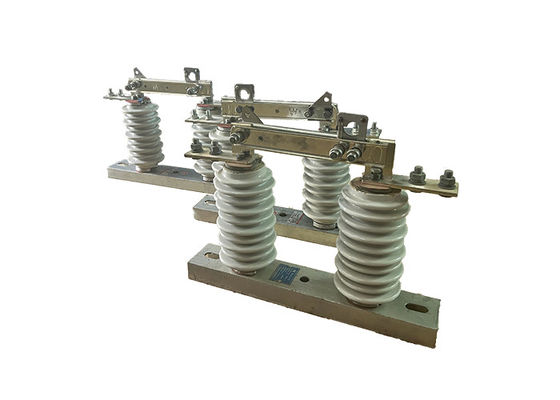 Interruptor de aislamiento de alta tensión de fase única de porcelana interruptor de circuito de vacío al aire libre 1250A 12kV para subestación