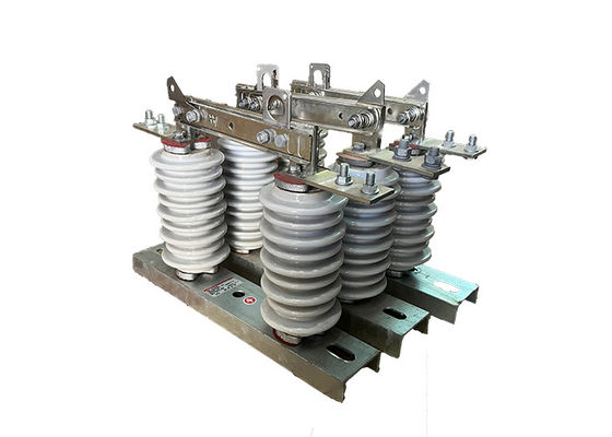 Porcelana aislador eléctrico de alto voltaje 630A interruptor de desconexión de ruptura vertical para el sistema de distribución al aire libre