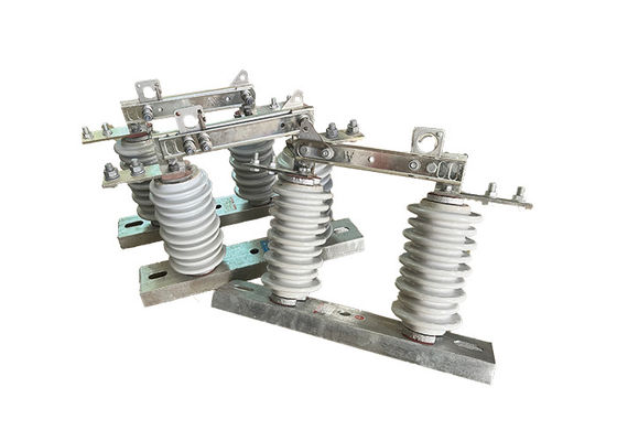 Interruptor de desconexión de alta tensión de fase única 630A 12kV Interruptor de desconexión de porcelana hecho al aire libre con operación inteligente