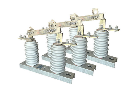 Interruptor cerámico de aislamiento de alto voltaje 12kV-36kV de corriente alterna con interruptor de interrupción vertical para sistema de distribución al aire libre