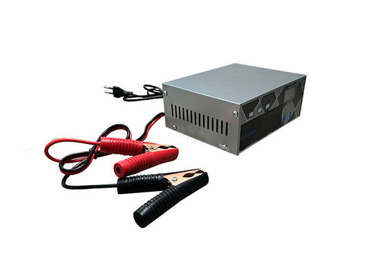 Cargador de batería de motor inteligente 260W manual ajustable AGM Jump Starter Cargador de batería de automóvil portátil con color plateado