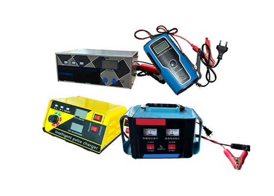 12V/24V Acido de plomo/ Litio Cargador de batería de motor portátil Control automático Adaptador de alimentación LED/Lcd Display